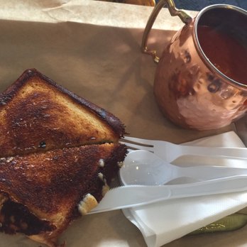 Fritz's Restaurant - Grilled cheese with tomato soup - American Near Me - New Brunswick, New Jersey