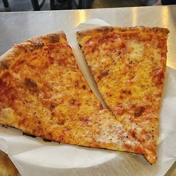 Lil Capo Pizzeria - Red cheese - Pizza Near Me - Glendale, Arizona Lil Capo Pizzeria - Red cheese - Pizza Near Me - Glendale, Arizona