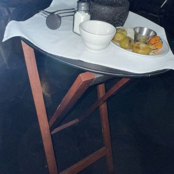 Brasero del Norte - Making  fresh salsa at the table. - Steakhouses Near Me - Mexicali, BCN