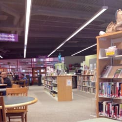 Alamosa Library - Small library but it's got all that you need!