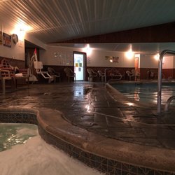 Royalty Athletic Club - Pool, hot tub, and sauna (dry and steam)