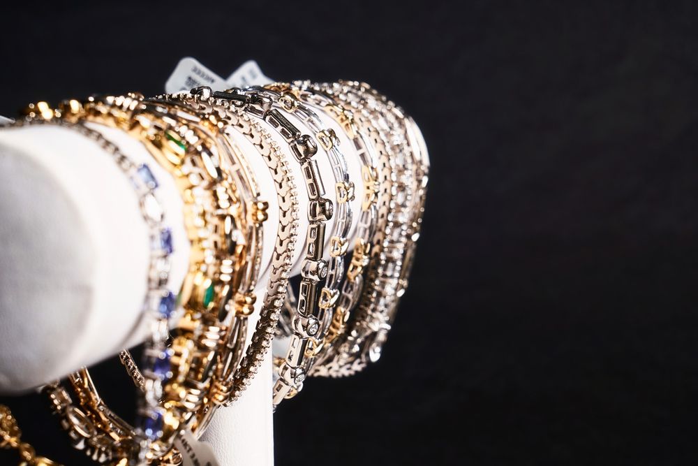 BJ’S PAWN SHOP & JEWELRY 13 Photos & 16 Reviews 3828 Veterans Blvd