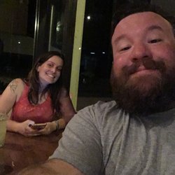 Oaks Bar & Grill