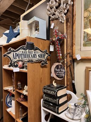 Conover Square Mall by null