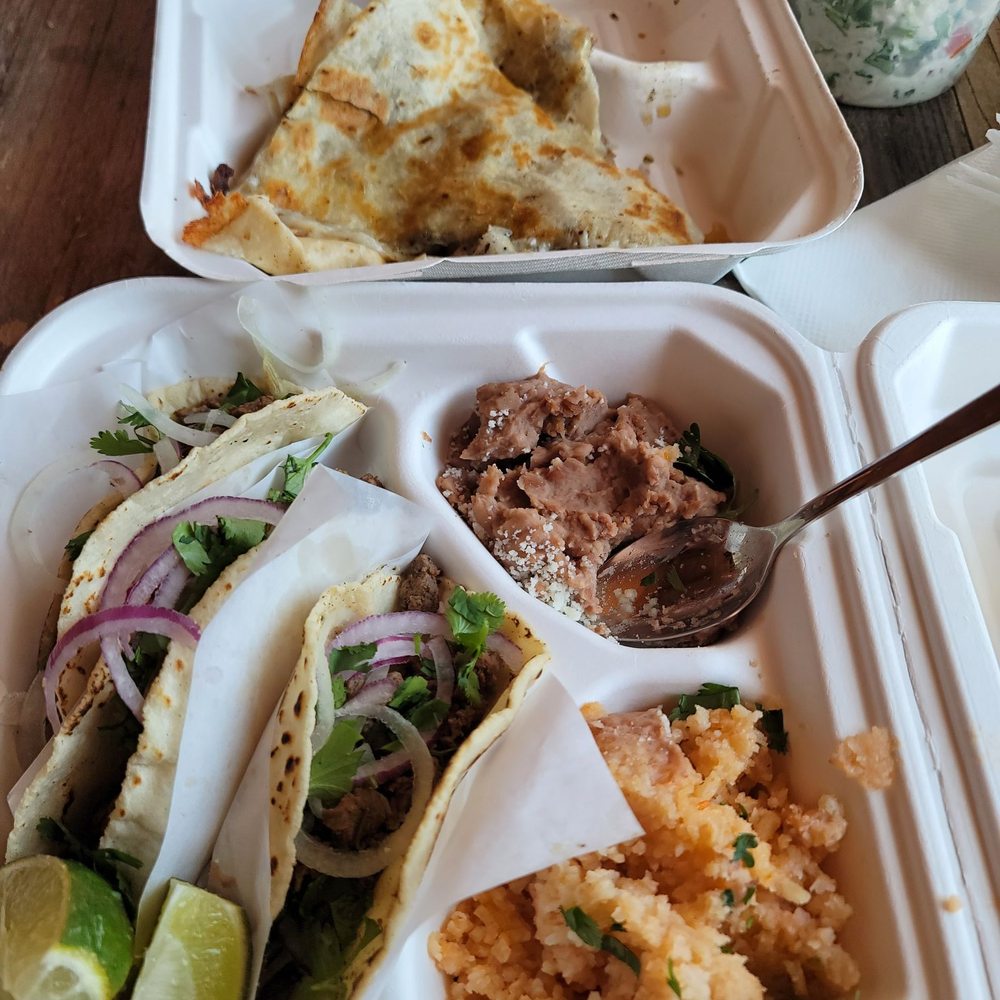 Muchachos - Carne asada taco plate - Mexican Near Me - Big Bear Lake, California Muchachos - Carne asada taco plate - Mexican Near Me - Big Bear Lake, California