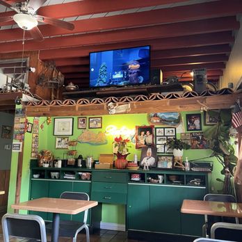 Rubio's Cafe - Mexican Near Me - Los Angeles, California