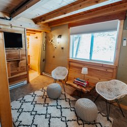 The Hawk's Nest Lodge - Lower Summit Room