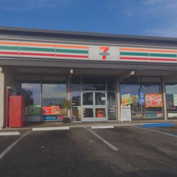 7-Eleven - Storefront view 711 Picador boulevard