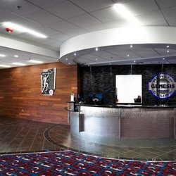 Genesis Health Clubs - KC Racquet Club - Front desk at KC Racquet Club Genesis