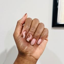 H2O Nail Bar & Spa - Acrylic design