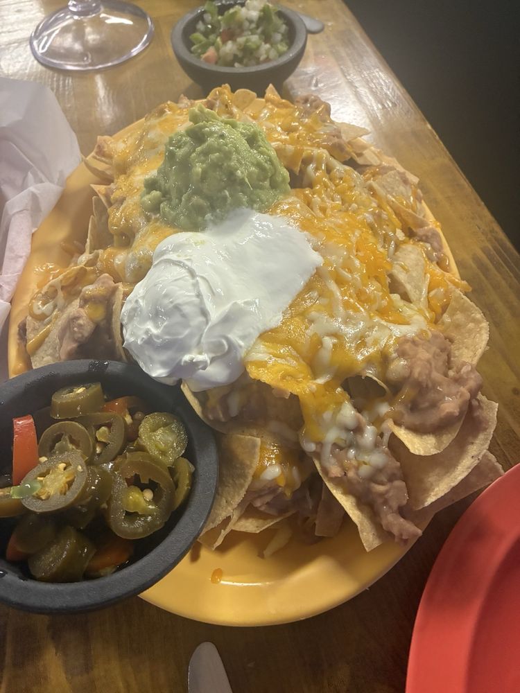 Chachi’s Mexican Restaurant Logo