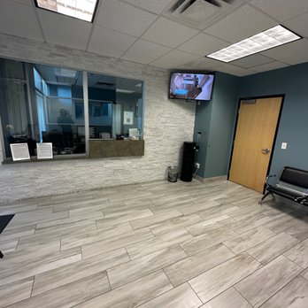 Arizona Advanced Imaging - Our waiting room. - Diagnostic Imaging Near Me - Phoenix, Arizona Arizona Advanced Imaging - Our waiting room. - Diagnostic Imaging Near Me - Phoenix, Arizona