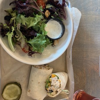 Barn Town Brewing - Pollo Diablo Wrap - Breweries Near Me - West Des Moines, Iowa Barn Town Brewing - Pollo Diablo Wrap - Breweries Near Me - West Des Moines, Iowa