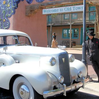 Legendary Limo Service - 1937 Cadillac and man in Old Town, Albuquerque, NM. - Limos Near Me Legendary Limo Service - 1937 Cadillac and man in Old Town, Albuquerque, NM. - Limos Near Me