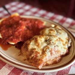 Filippi's Pizza Grotto Little Italy - Chicken Parmigiana