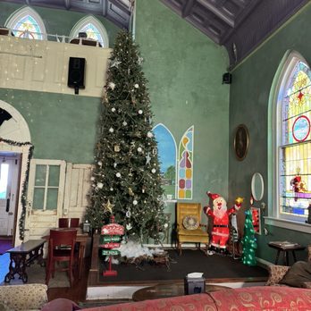Beans in the Belfry - Christmas time! Huge tree - Sandwiches Near Me - Brunswick, Maryland Beans in the Belfry - Christmas time! Huge tree - Sandwiches Near Me - Brunswick, Maryland