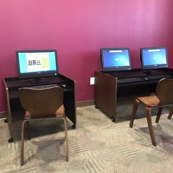 Norco Public Library - Computers in the children's area - Libraries Near Me - Norco, California