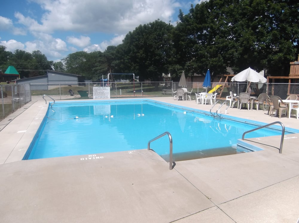 STADIUM TOWN VILLAS 1471 Mifflin Ave, Ashland, Ohio Apartments