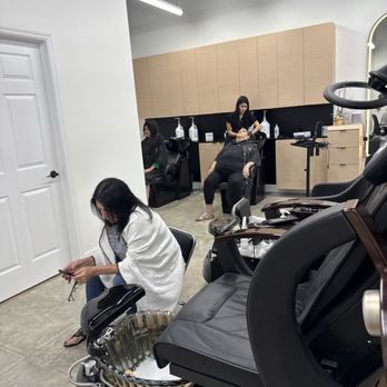 1. M Salon & Spa