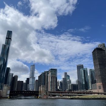 Shoreline Sightseeing - Architectural Tours Near Me - Chicago, Illinois