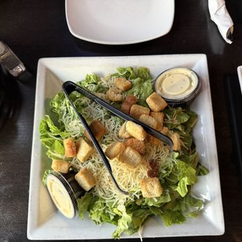 Danny's - Chicago - Chicken Caesar Salad - Pizza Near Me - Chicago, Illinois Danny's - Chicago - Chicken Caesar Salad - Pizza Near Me - Chicago, Illinois