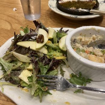 Whistle Britches - Plano - Salad missing ingredient no refill offered - American Near Me - Plano, Texas