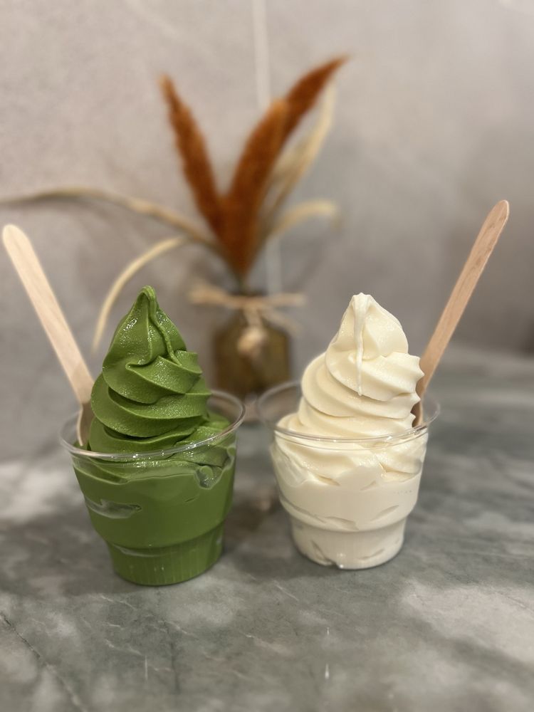 Premium Matcha Cafe Maiko