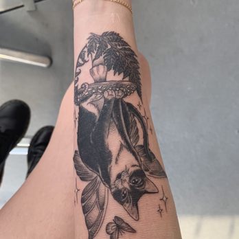 Great Oak Tattoo - Cat Tattoo - Tattoo Near Me - Miami, Florida Great Oak Tattoo - Cat Tattoo - Tattoo Near Me - Miami, Florida