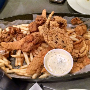 Smitty's Seafood - Seafood Boat - Seafood Near Me - Kenner, Louisiana