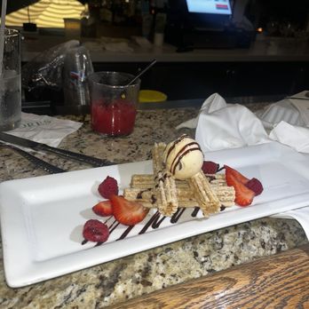 La Jolla Shores Hotel - Delicious churros dessert - Hotels Near Me - La Jolla, California