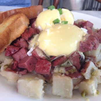 Stanley - Corned beef hash - Breakfast & Brunch Near Me - New Orleans, Louisiana Stanley - Corned beef hash - Breakfast & Brunch Near Me - New Orleans, Louisiana