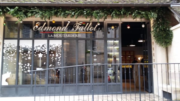 La Moutarderie Fallot - Boutique Atelier Dijon by null