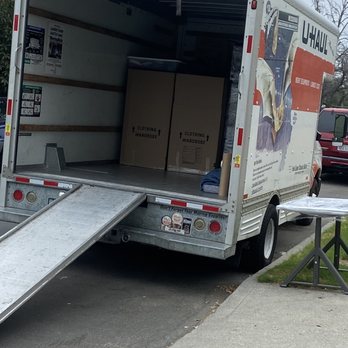 Saint Movers - Taken before they had loaded the bed, fridge and other furniture. They did a great job - Movers Near Me Saint Movers - Taken before they had loaded the bed, fridge and other furniture. They did a great job - Movers Near Me