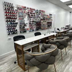 The Red Beauty Bar