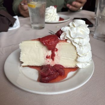 Alexanders Steakhouse & Pizzaria - Delicious cheesecake I saved room for. - Italian Near Me - Airdrie, Alberta