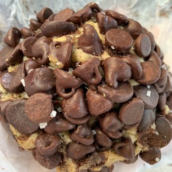 Gideon's Bakehouse - Classic chocolate chip - Bakeries Near Me - Orlando, Florida Gideon's Bakehouse - Classic chocolate chip - Bakeries Near Me - Orlando, Florida