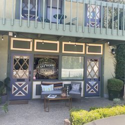 Park Place Medispa - Charming building.