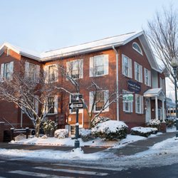 Law Offices of Farrell & Grochowski - Farrell & Grochowski Office Exterior
