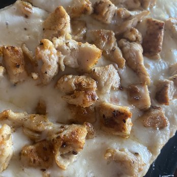 Divots Bar and Grill - a chicken pizza - Sports Bars Near Me - Laguna Vista, Texas