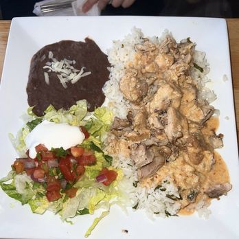 El Carajillo - Pollo Chipotle - Mexican Near Me - Columbus, Ohio