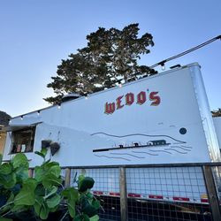 Wedo’s Tacos - Outside photo of the food truck located next to the Dust Bowl Brewing Company