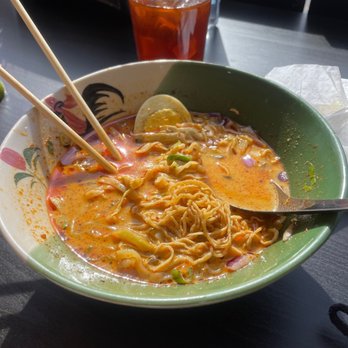 DAKZEN - Khao Soi - Thai Near Me - Somerville, Massachusetts DAKZEN - Khao Soi - Thai Near Me - Somerville, Massachusetts