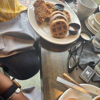 Taste Kitchen + Bar - Chicken and waffles - Breakfast & Brunch Near Me - Houston, Texas