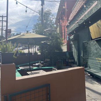 The Douglas - Outdoor seating with tv - Burgers Near Me - Los Angeles, California The Douglas - Outdoor seating with tv - Burgers Near Me - Los Angeles, California