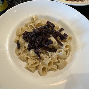 Etto Pasta Bar - Alla Gricia - Italian Near Me - Paso Robles, California Etto Pasta Bar - Alla Gricia - Italian Near Me - Paso Robles, California