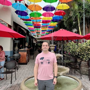 Cariño's Cafe - Cafes Near Me - Kissimmee, Florida