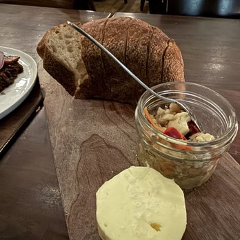 Union - $15  bread - Italian Near Me - Pasadena, California