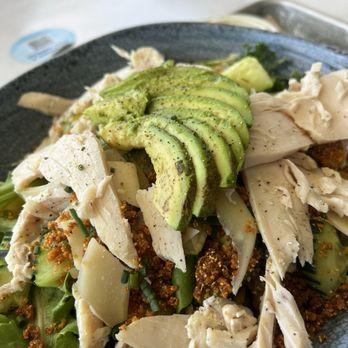 Mendocino Farms - Farmhouse Ranch Salad with Chicken - Sandwiches Near Me - Mountain View, California Mendocino Farms - Farmhouse Ranch Salad with Chicken - Sandwiches Near Me - Mountain View, California