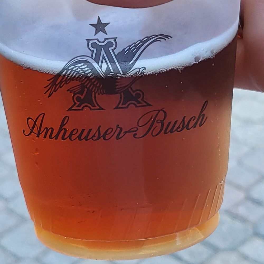Grant's Farm - Free beer  samples - Attraction Farms Near Me - St. Louis, Missouri