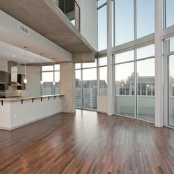 Glass House by Windsor